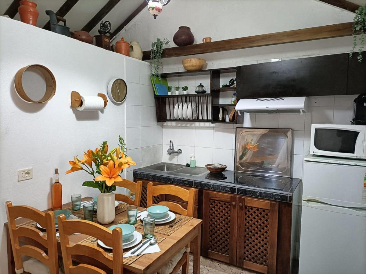 Casa Rural En El Parque Nacional De Garajonay En La Isla De La Gomera, Alonso Y Carmen Banda de Las Rosas Exteriör bild